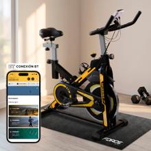 Bicicleta Fija De Spinning Force By Gadnic Disco De Inercia 6 Kg Con Amortiguador Display LCD Soporte De Botellas 