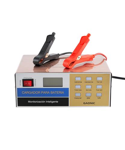 Cargador De Batería Para Auto Gadnic AV300 Mantenedor 12v - 24v Corte Automático Inteligente - 6