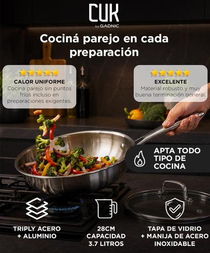 Sartén Con Tapa De Vidrio Templado Cuk By Gadnic 28 cm Multicapa Acero Inoxidable 3.7 Lts Mango  - 1